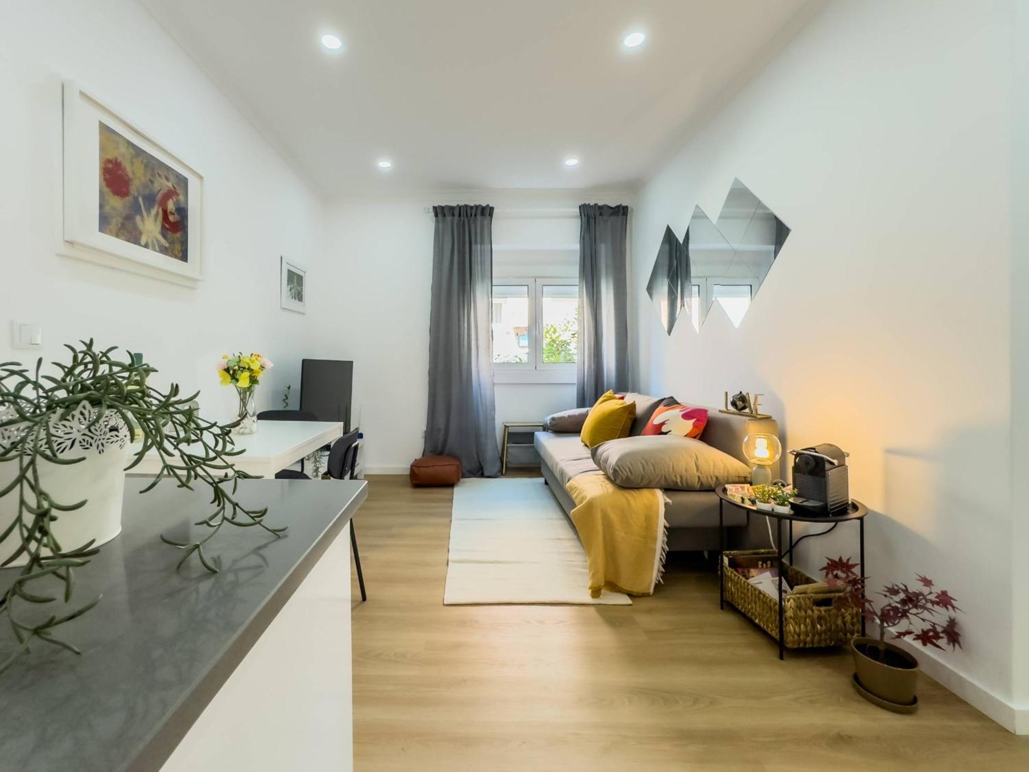 River 2-bedroom With Terrace In Alcantara Lisbon
