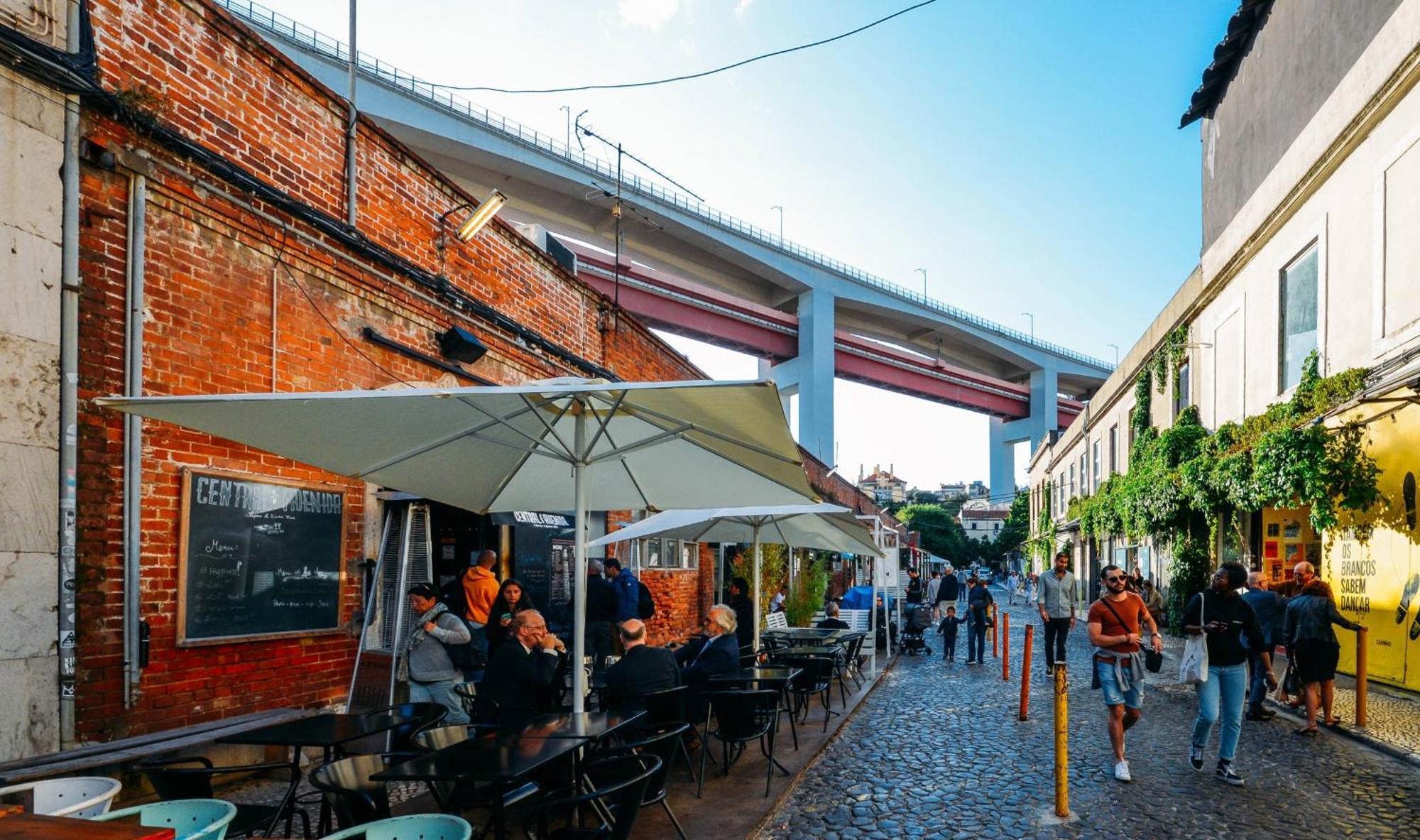 River 2-bedroom With Terrace In Alcantara Lisbon