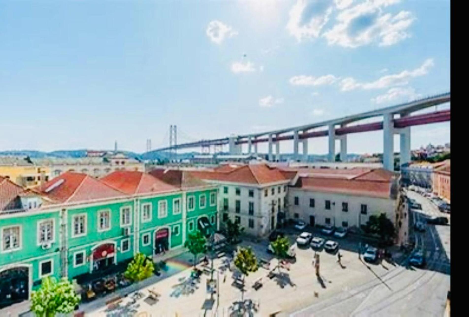Apartment River 2-bedroom With Terrace In Alcantara